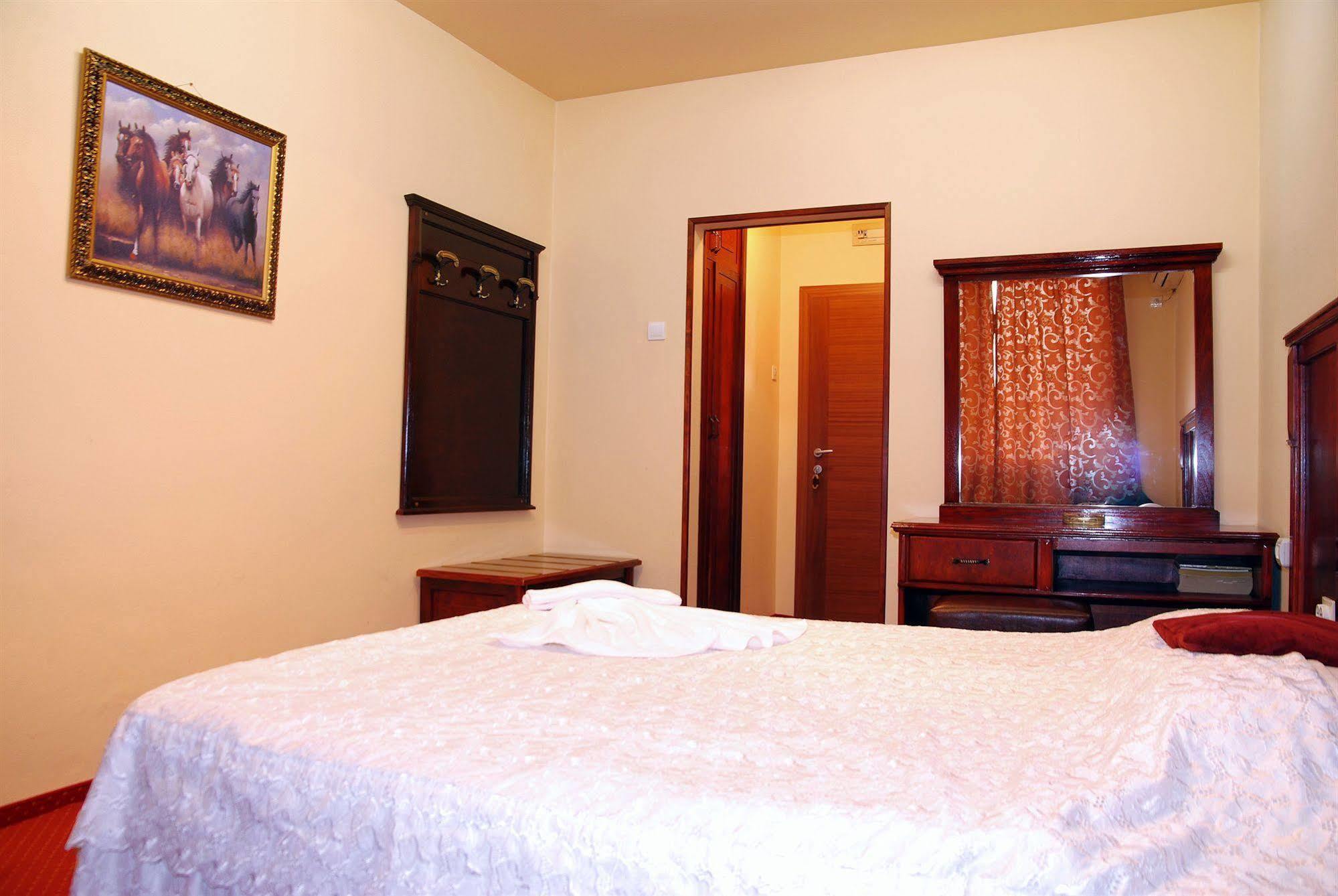 Hotel Petrus Paracin